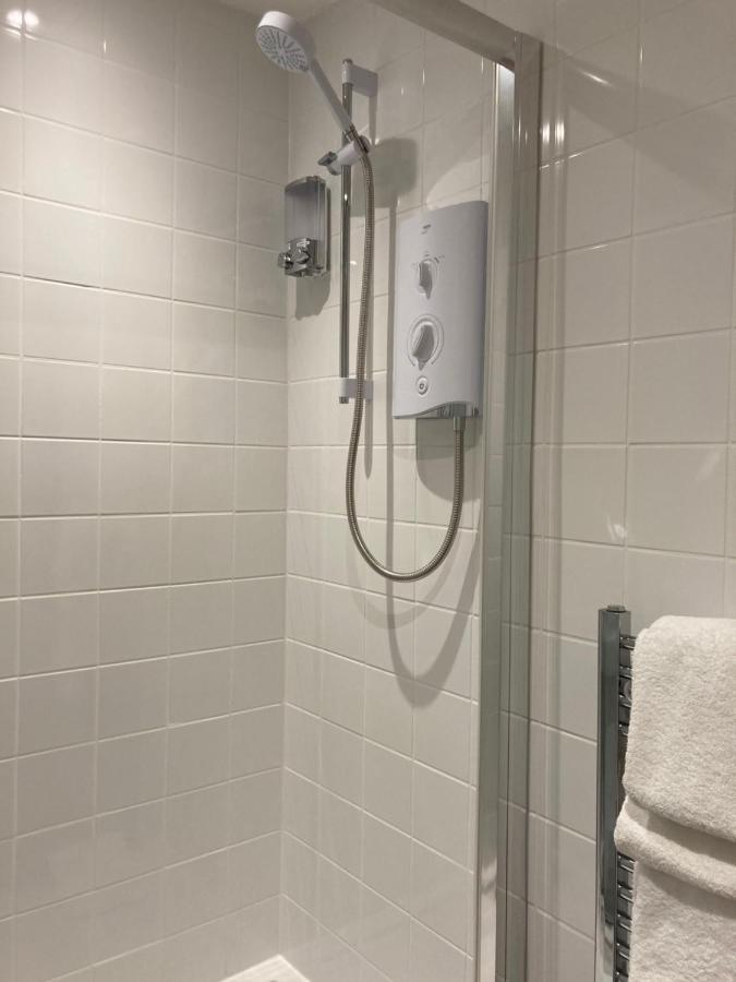 שרבורן Newell Bistro And Rooms מראה חיצוני תמונה